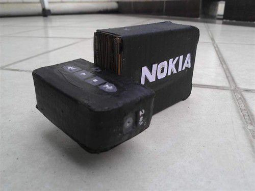 诺基亚控：全硬纸板制作的诺基亚手机-第22张图片-太平洋在线下载