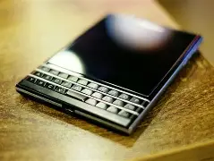 黑莓手机官网中文版(黑莓手机软件下载官网)-第2张图片-QuickQ官网 黑莓手机官网中文版(黑莓手机软件下载官网)-第2张图片-QuickQ官网